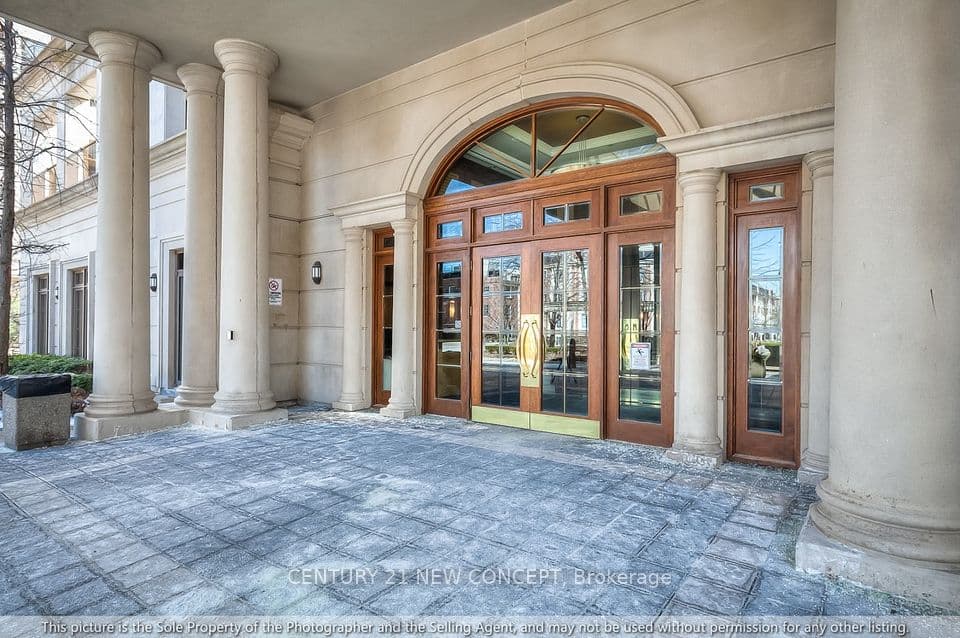 78 Harrison Garden Boulevard 204, Toronto, ON M2N 7E2 – photo 3