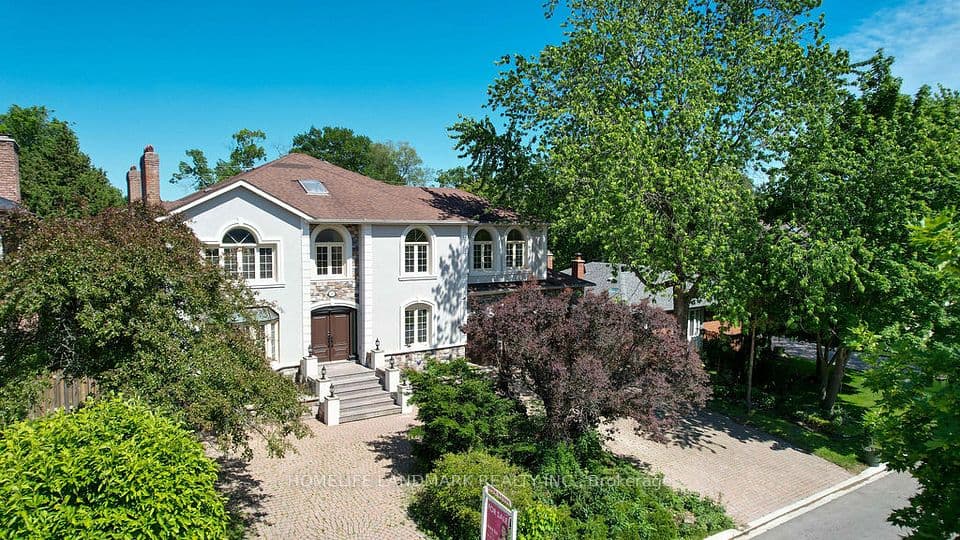 21 Kirkdale Crescent, Toronto, ON M3B 2J7 – photo 3