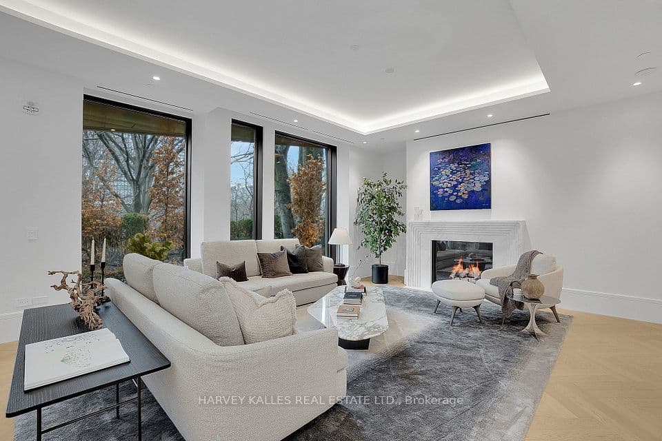 7 Dale Avenue 104, Toronto, ON M4W 1K2 – main photo