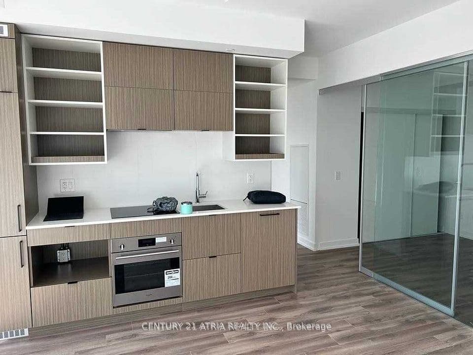 20 Edward Street 2310, Toronto, ON M5G 1C9 – photo 2