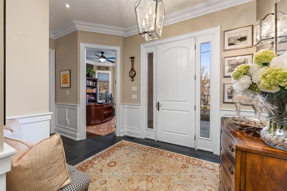 3 Dunsmore Gardens, Toronto, ON M3H 3M1 – photo 3