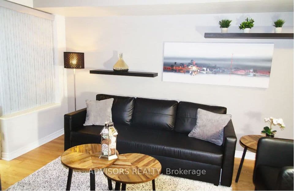 270 Wellington Street 413, Toronto, ON M5V 3P5 – photo 2