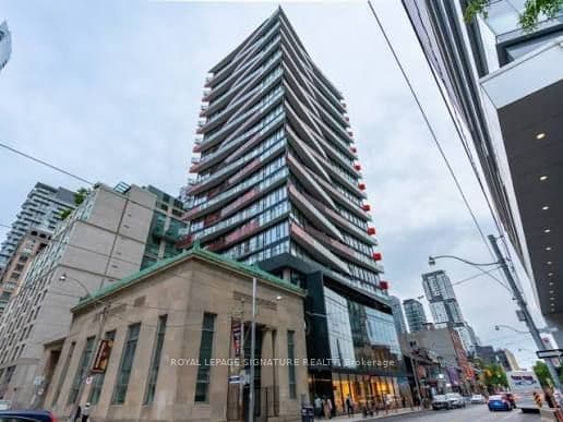 215 Queen Street W 712, Toronto, ON M5V 0P5 – main photo