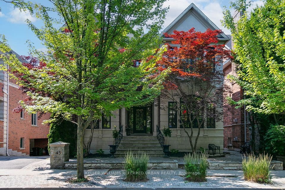 45 Mathersfield Drive, Toronto, ON M4W 3W4 – main photo