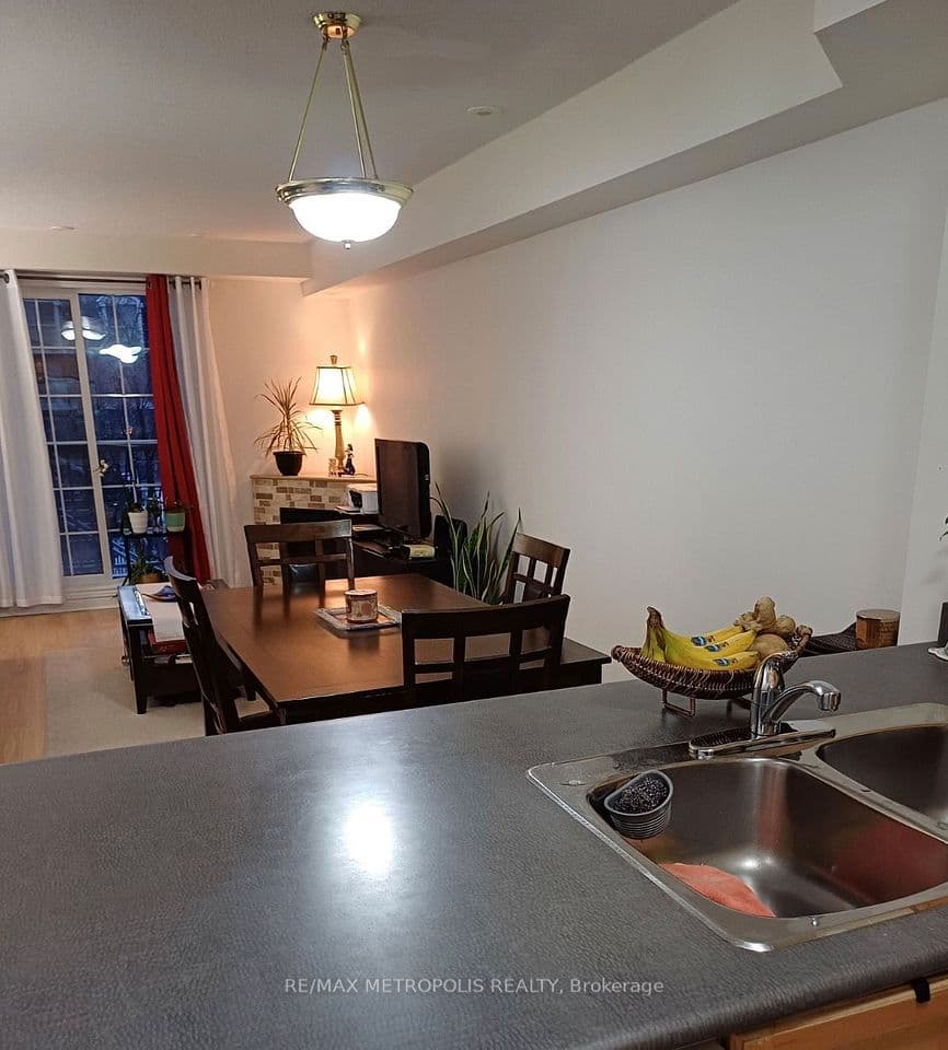 45 Cedarcroft Boulevard 12, Toronto, ON M2R 3Y2 – photo 3
