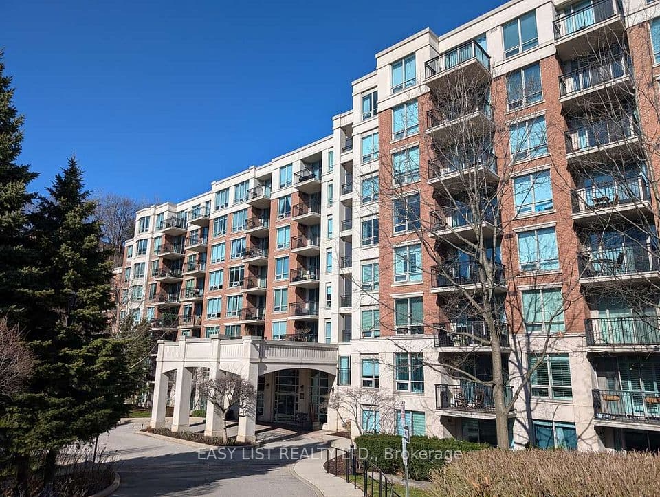 38 William Carson Crescent 222, Toronto, ON M2P 2H2 – main photo