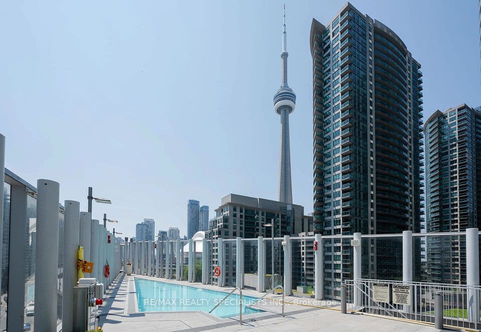 10 York Street 4303, Toronto, ON M5J 0E1 – main photo