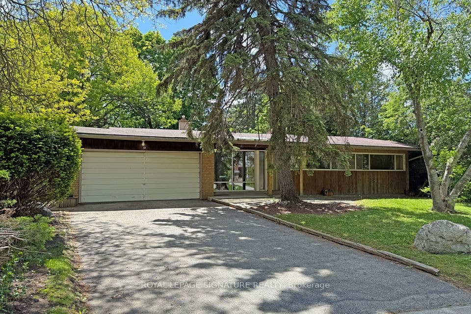 12 Ruden Crescent, Toronto, ON M3A 3H3 – main photo