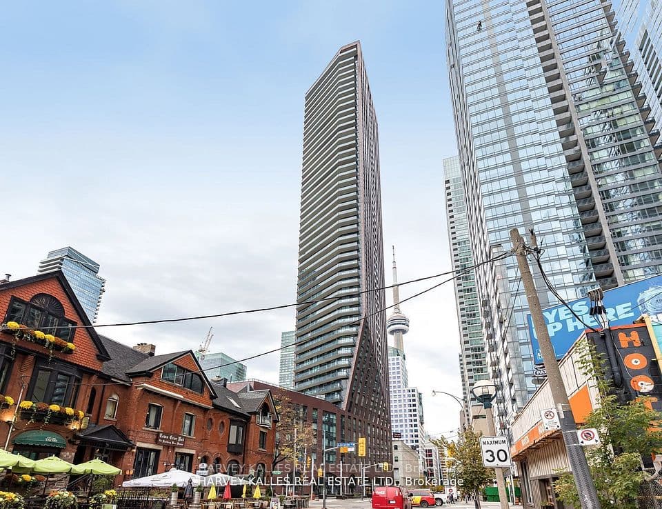 99 John Street 4802, Toronto, ON M5V 0S6 – main photo