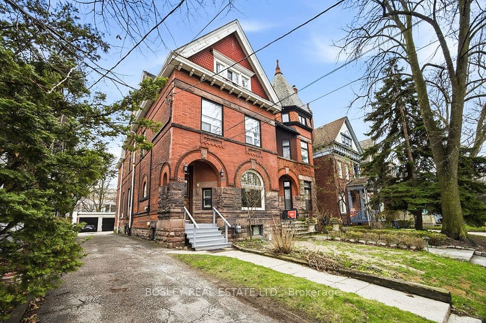 85 Walmer Road, Toronto, ON M5R 2X6 – photo 2