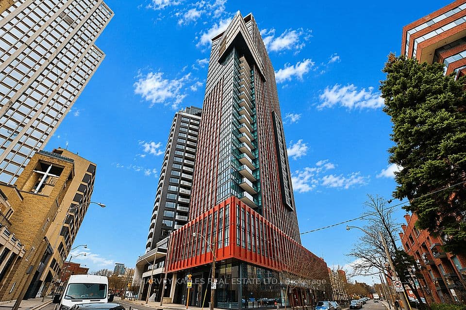 32 Davenport Road 2603, Toronto, ON M5R 1H3 – main photo
