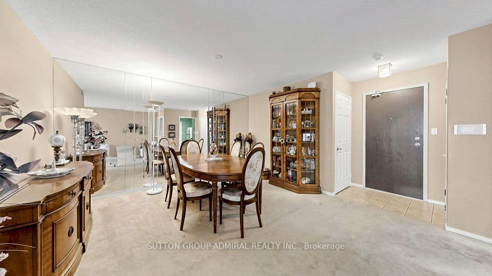 30 Greenfield Avenue 610, Toronto, ON M2N 6N3 – photo 3