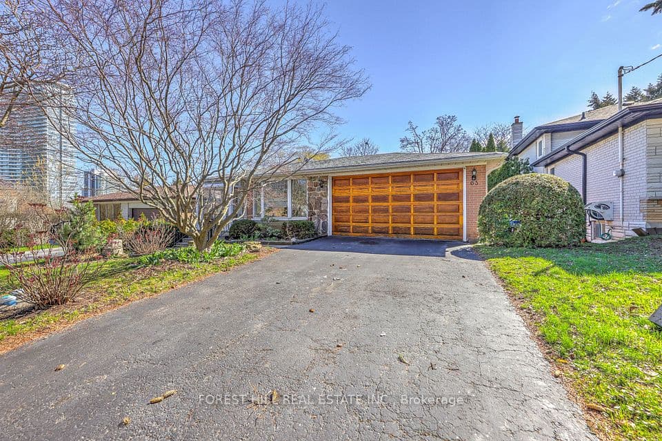 63 Hopperton Drive, Toronto, ON M2L 2S7 – main photo