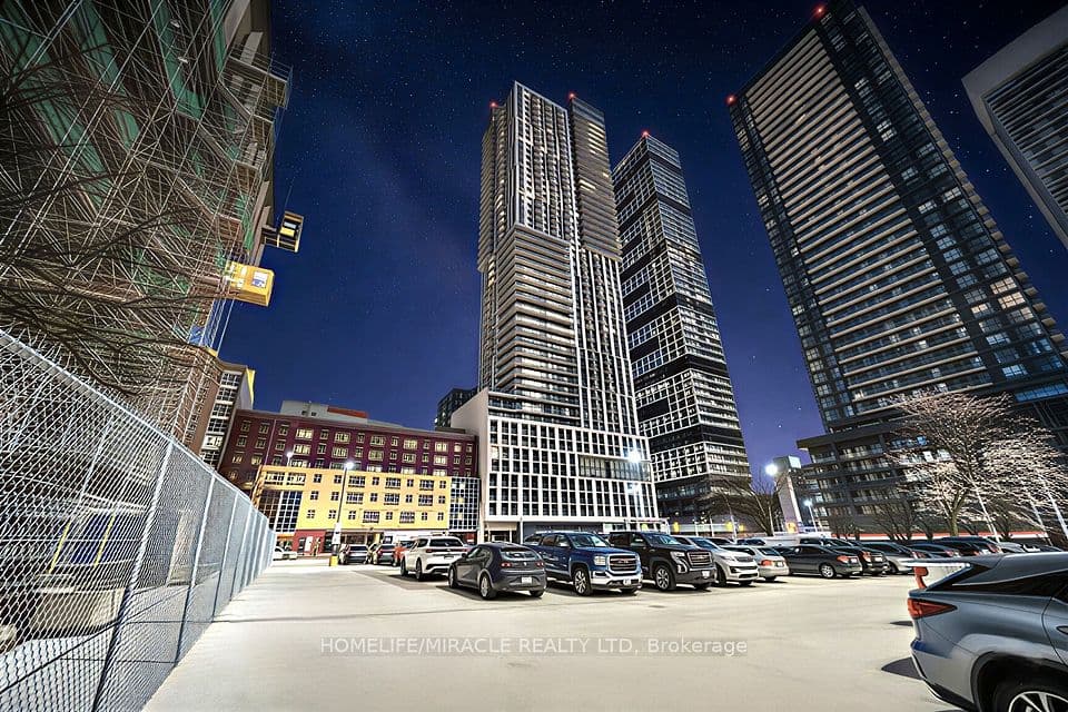 251 Jarvis Street 3512, Toronto, ON M5B 0C3 – photo 2