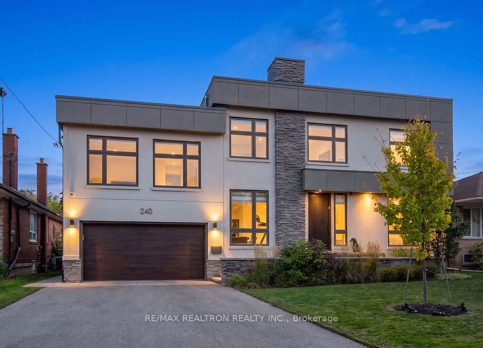 240 Maxwell Street, Toronto, ON M3H 5B7 – main photo