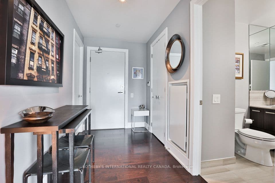 170 Avenue Road 811, Toronto, ON M5R 0A4 – photo 2