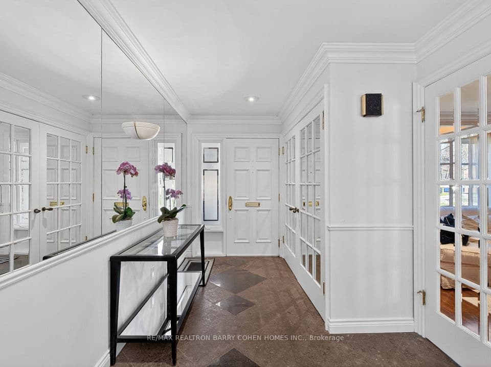 25 Harlington Road, Toronto, ON M3B 3G3 – photo 3