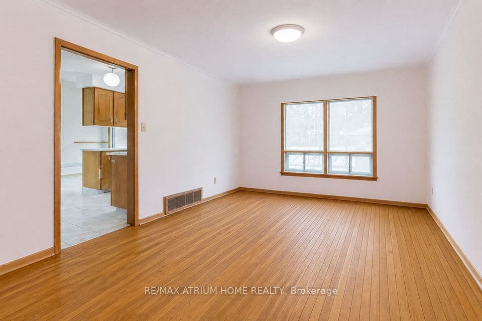 522 Cummer Avenue, Toronto, ON M2K 2L9 – photo 3