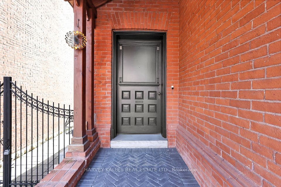 140 Bedford Road, Toronto, ON M5R 2K2 – photo 2