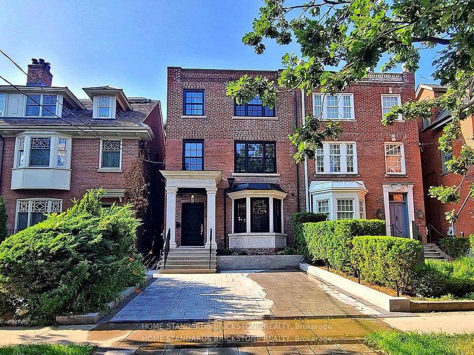38 Elgin Avenue, Toronto, ON M5R 1G6 – main photo