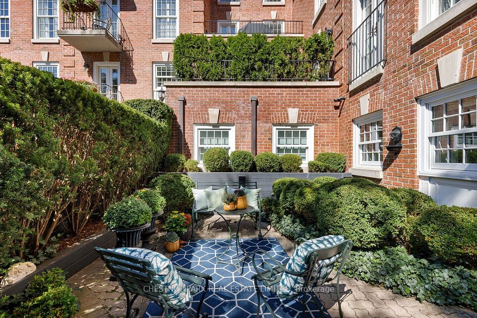 94 Crescent Road TH6, Toronto, ON M4W 1T5 – photo 2