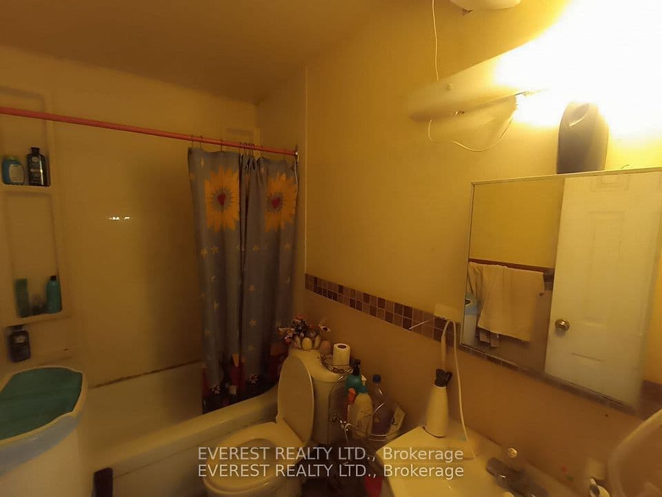 10 Sunny Glenway 1406, Toronto, ON M3C 2Z3 – photo 2