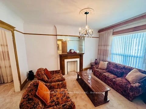 382 Roxton Road, Toronto, ON M6G 3R2 – photo 3