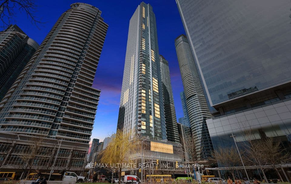 10 York Street 3612, Toronto, ON M5J 0E1 – main photo