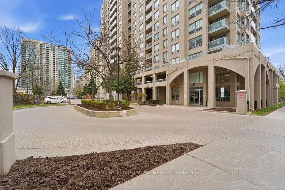 28 Empress Avenue 2302, Toronto, ON M2N 6Z7 – main photo