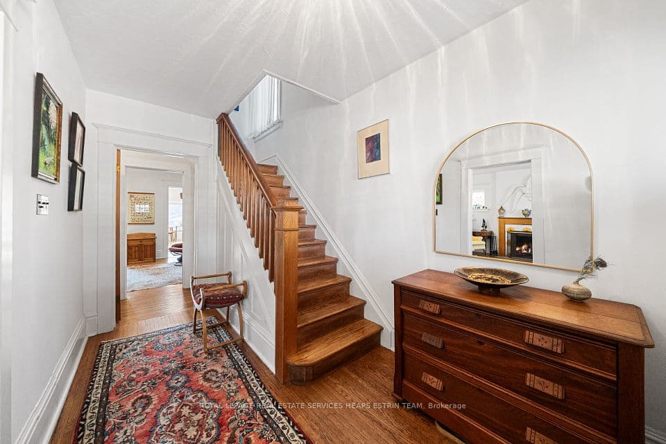 32 Belcourt Road, Toronto, ON M4S 2T9 – photo 3