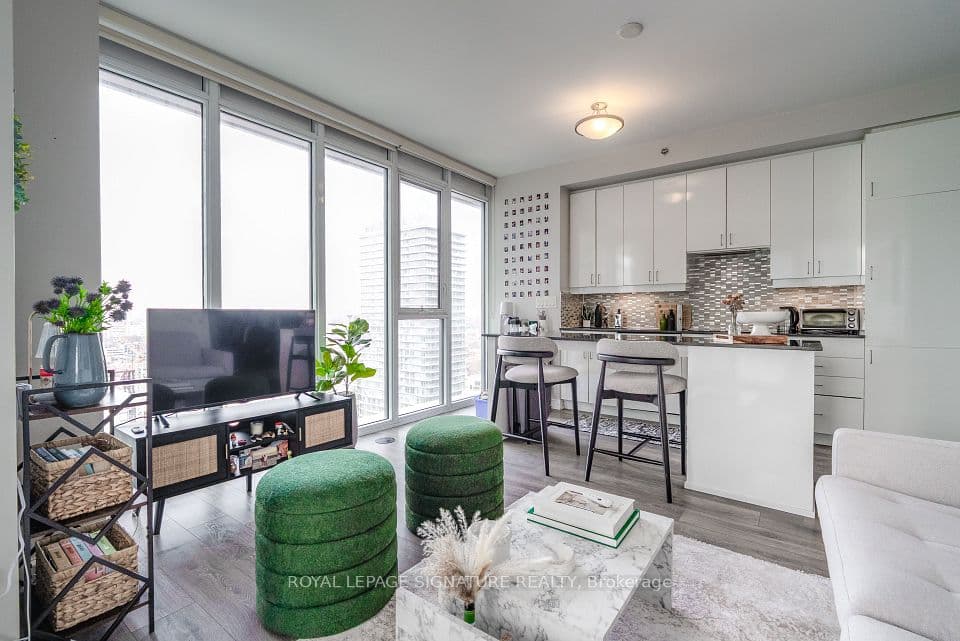 426 University Avenue 2503, Toronto, ON M5G 1S9 – photo 3