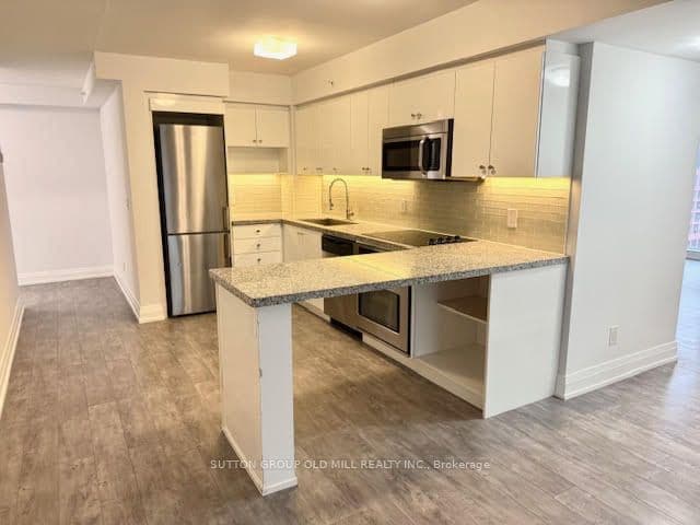 565 Wilson Avenue W W804, Toronto, ON M3H 0C6 – photo 2