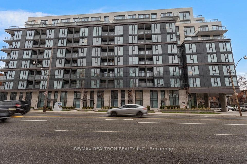250 Lawrence Avenue W 416, Toronto, ON M5M 1B2 – photo 3