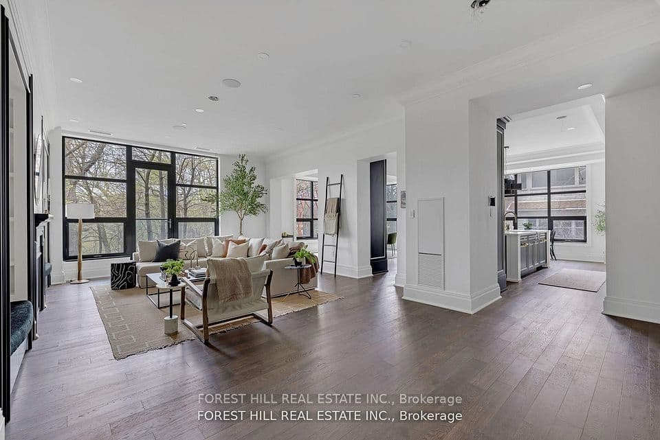 200 Russell Hill Road 303, Toronto, ON M4V 2T2 – photo 2