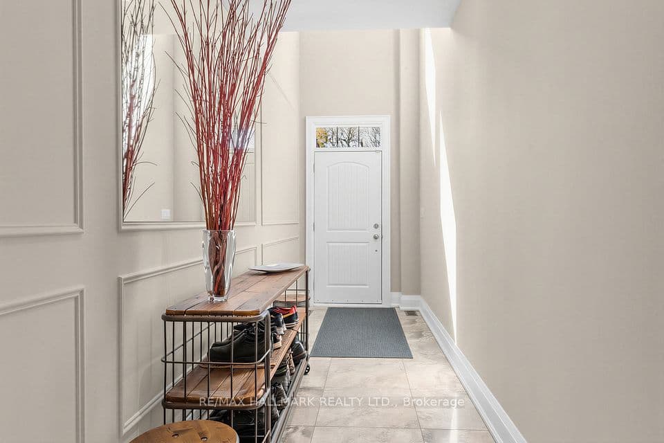 192 Erskine Avenue, Toronto, ON M4P 1Z4 – photo 2