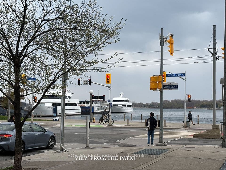 600 Queens Quay West 106, Toronto, ON M5V 3M3 – main photo