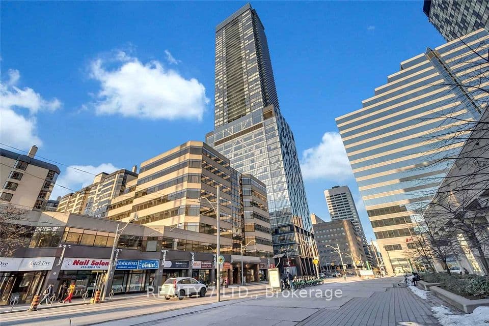 488 University Avenue 3902, Toronto, ON M5G 0C1 – photo 2