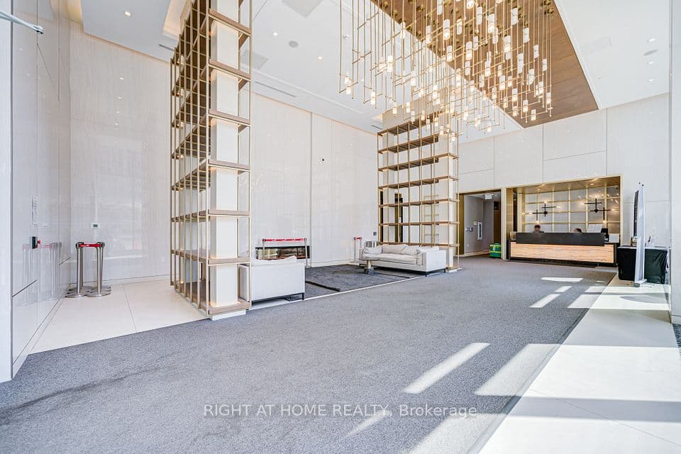 8 Olympic Garden Drive S2410, Toronto, ON M2M 0B9 – photo 2
