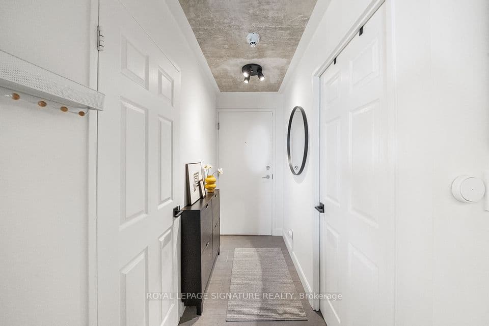 1369 Bloor Street W 1402, Toronto, ON M6P 4J4 – photo 2