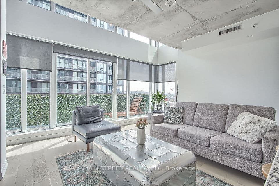 150 East Liberty Street 1213, Toronto, ON M6K 3R5 – main photo