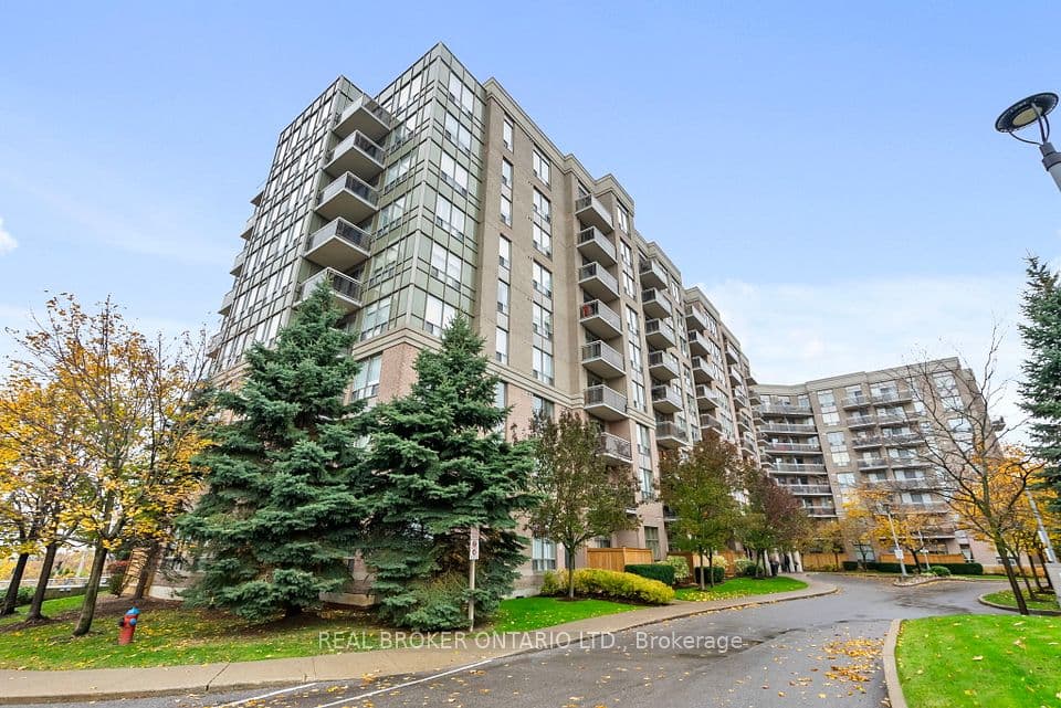 1720 Eglinton Avenue E 601, Toronto, ON M4A 2X8 – main photo