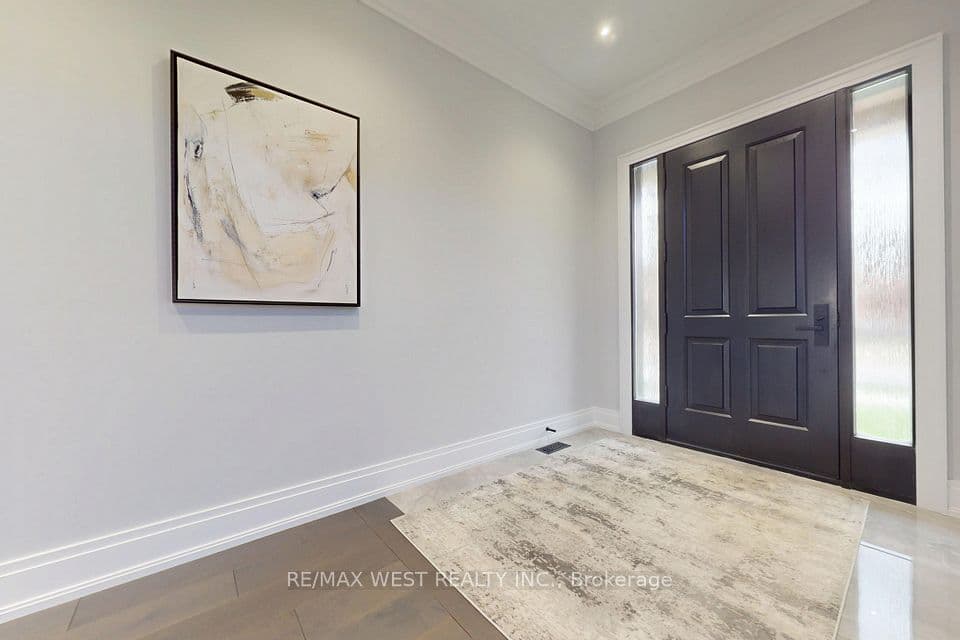 222 Connaught Avenue, Toronto, ON M2M 1H5 – photo 3