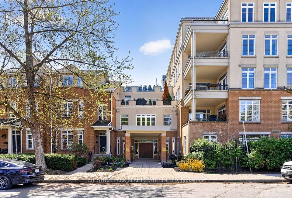 21 Shaftesbury Avenue 203, Toronto, ON M4T 3B4 – main photo