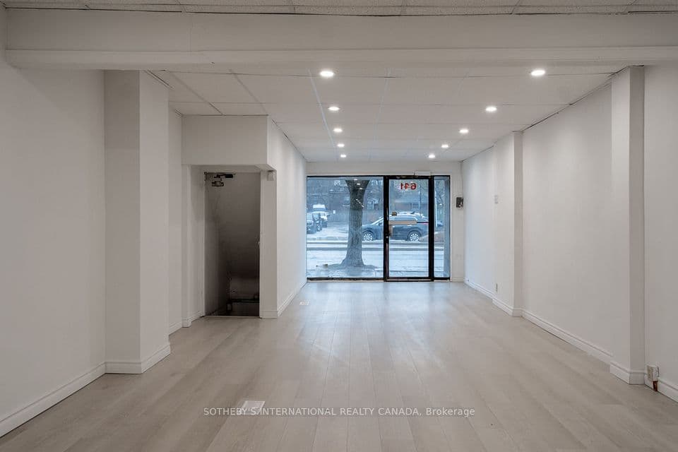 641 St Clair Avenue W, Toronto, ON M6C 1A7 – photo 2