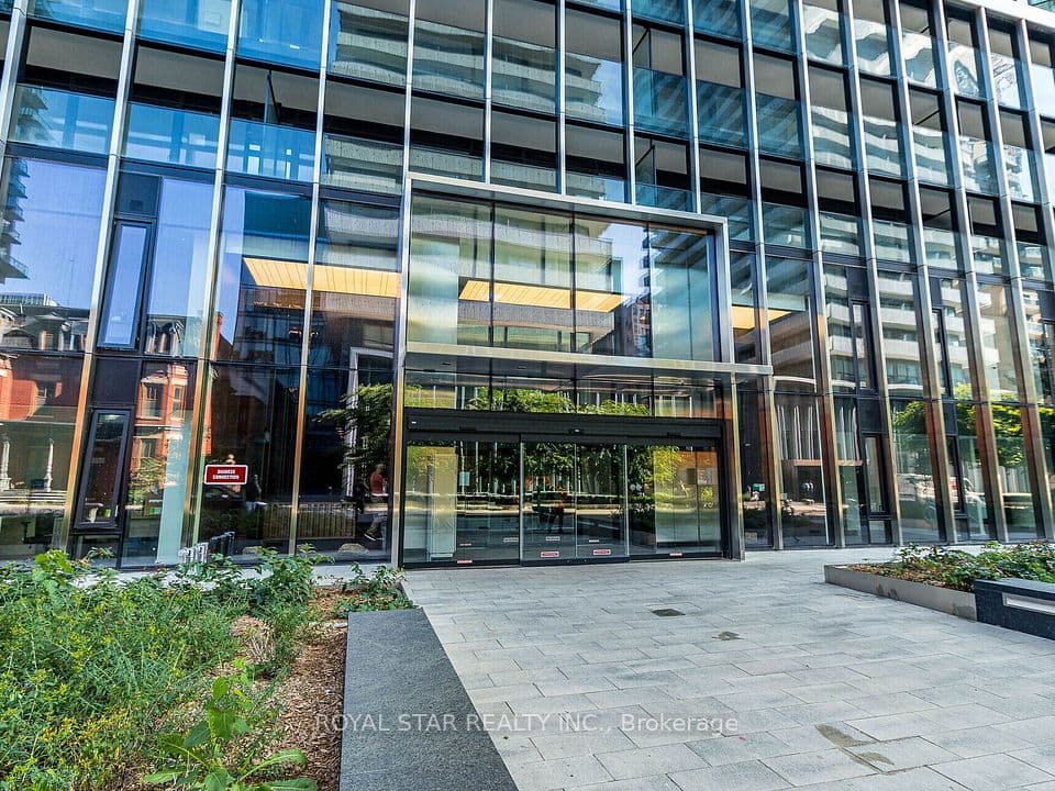 55 Charles Street E 2706, Toronto, ON M4Y 0J1 – photo 2
