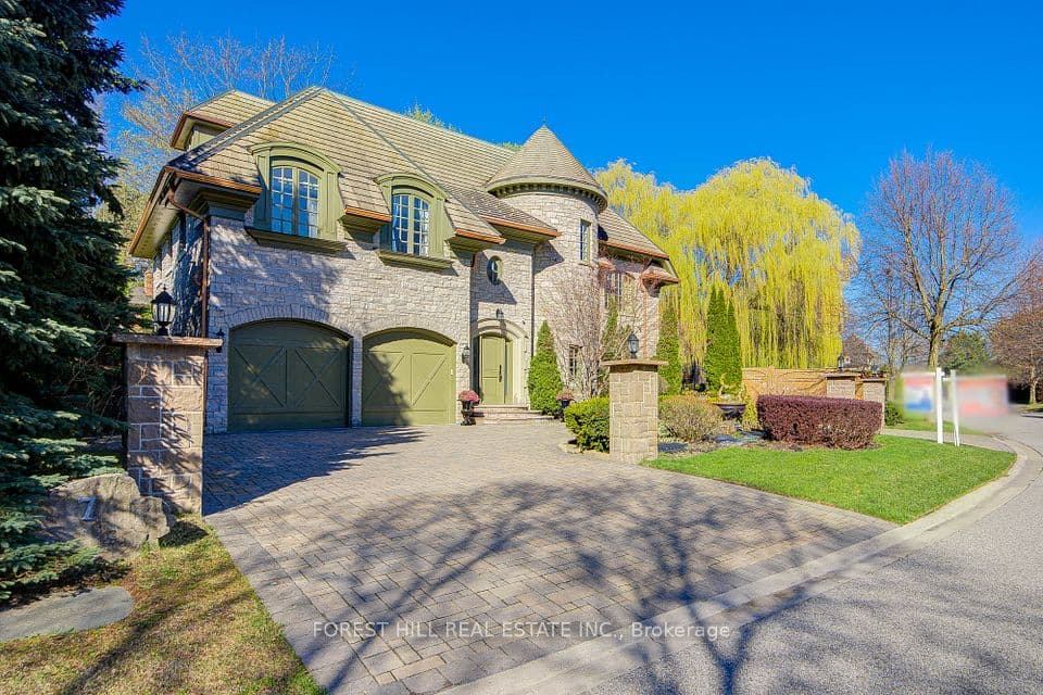 7 Legacy Court, Toronto, ON M2L 2Y7 – photo 2