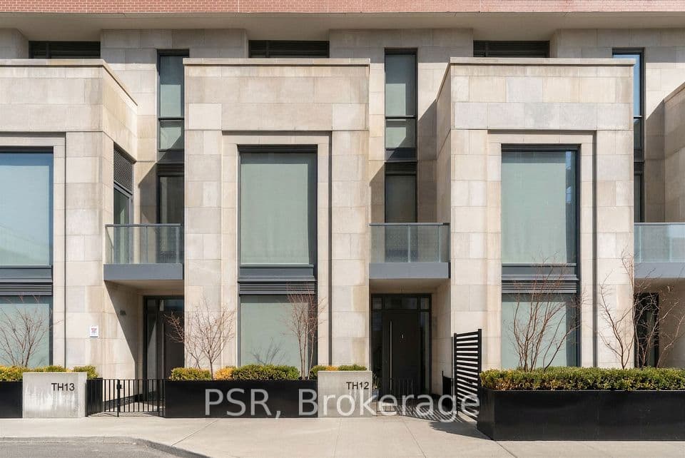 33 Frederick Todd Way TH12, Toronto, ON M4G 0C9 – main photo