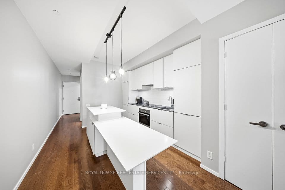 5 st joseph Street 208, Toronto, ON M4Y 0B6 – photo 3