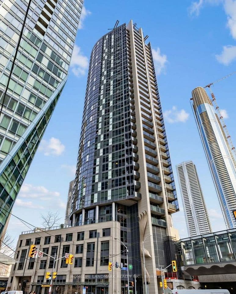 1 The Esplanade 2603, Toronto, ON M5E 0A8 – photo 3