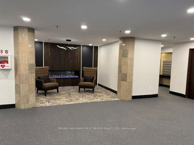 1131 Steeles Avenue 601, Toronto, ON M2R 3W8 – photo 3